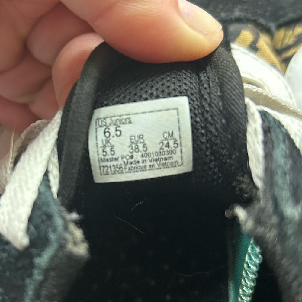 Vans Leopard Print Sneakers - Picture 6 of 6